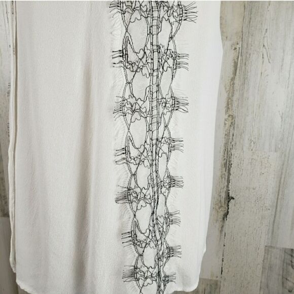Mustard Seed Lace Trim Tank Size Small - Picture 4 of 10